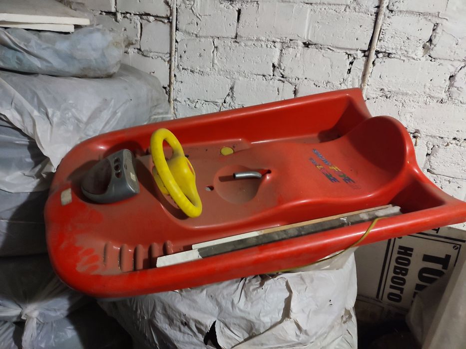 Санки детские с рулём