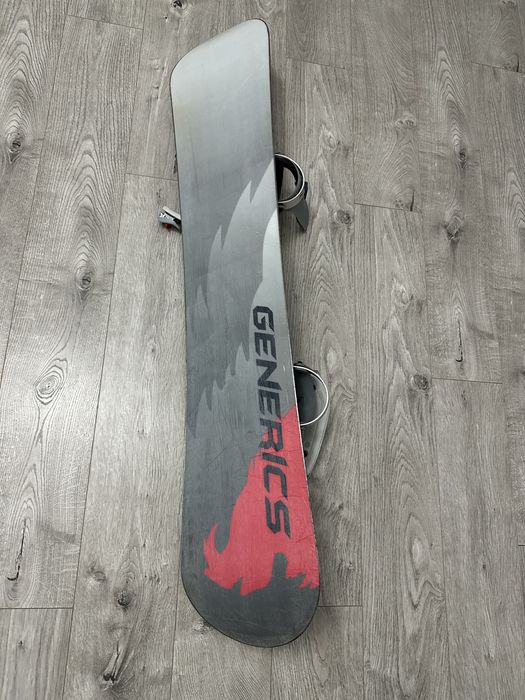 Placa snowboard genercs