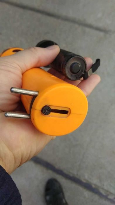 Фонарики обычные ручные