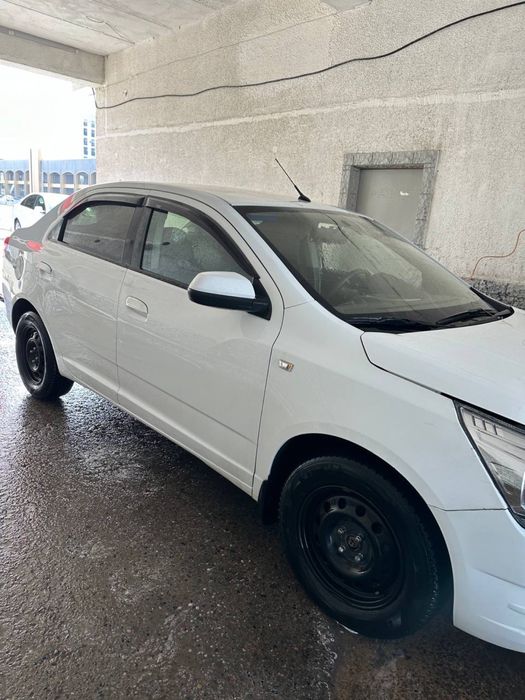 Кобалт 2015 авт.