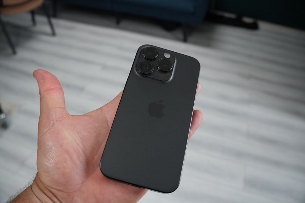 Iphone 15 pro 128 GB