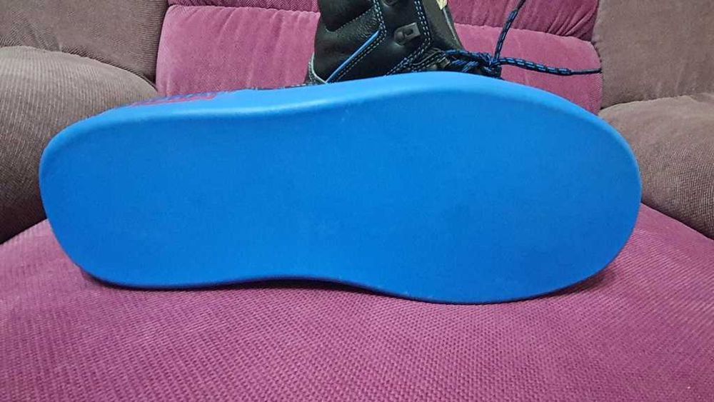 Ghete piele hidrofoba Schulze ASPHALT Profi S2 gen UVEX marimea 40