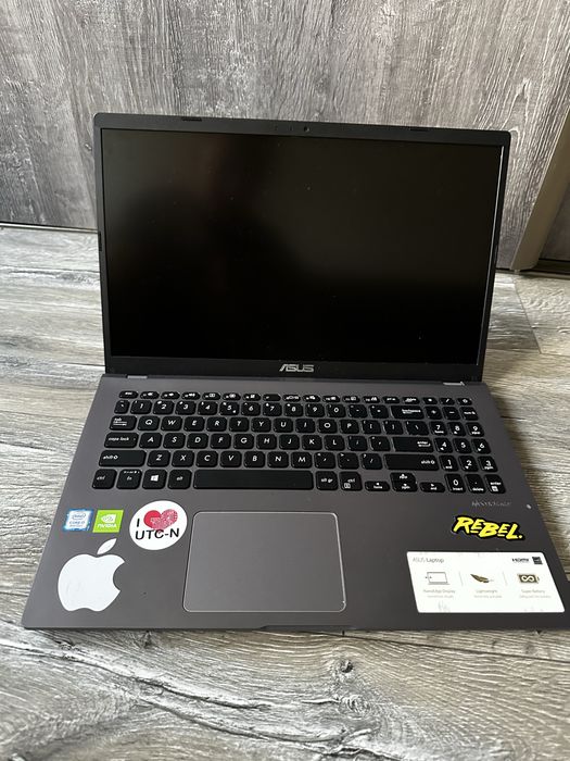 ASUS X509F – i7 / 20GB RAM / SSD 512GB / MX250 2GB