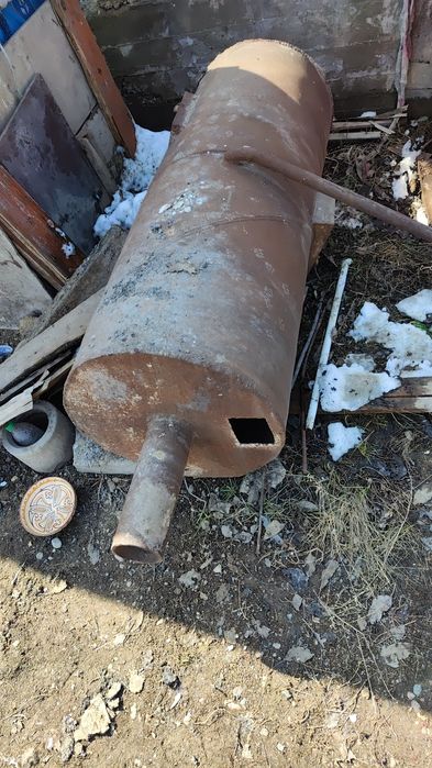 Метал трубы бочки