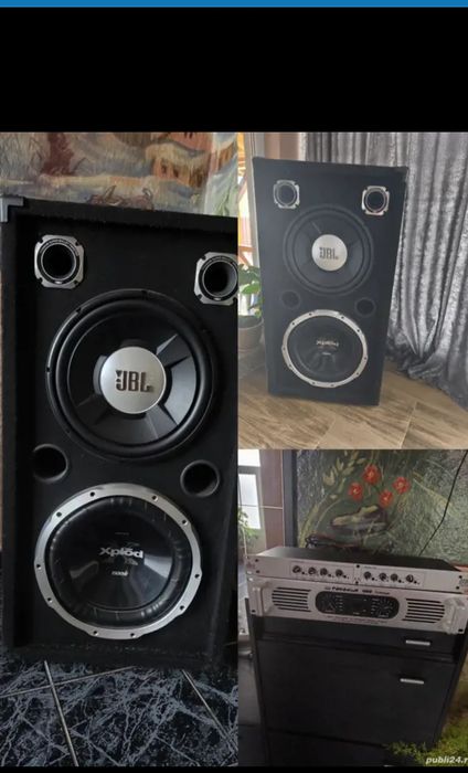 Vând 2 boxe cu mixer