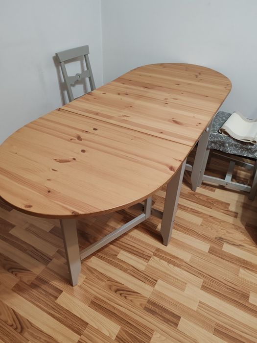 De vânzare mobilier mic