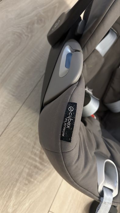 Scoica Cybex Platinum cu adaptori pentru carucior