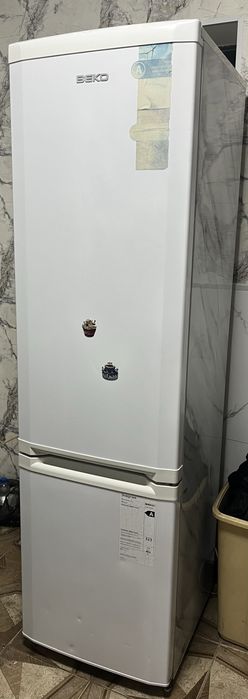 Продам холодильник