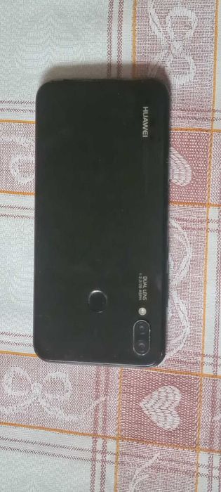 Huawei P20 Lite liber de retea,stare buna