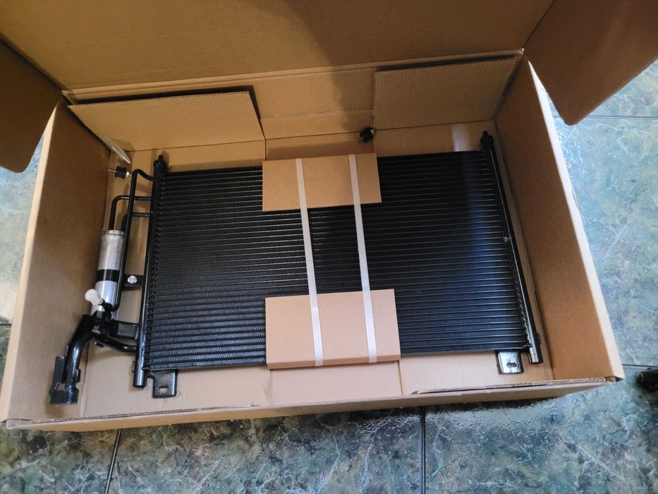 THERMOTEC KTT110243 Кондензатор, климатизация  Mazda 2 DE -намалена цена