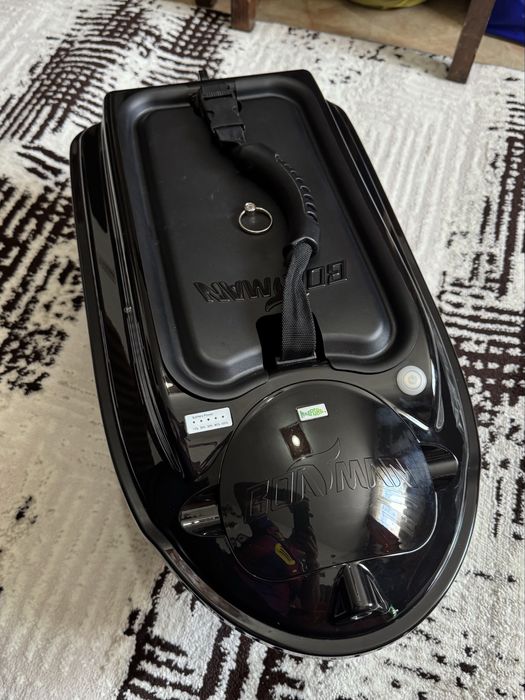 Лодка за захранка BOATMAN ACTOR PLUS