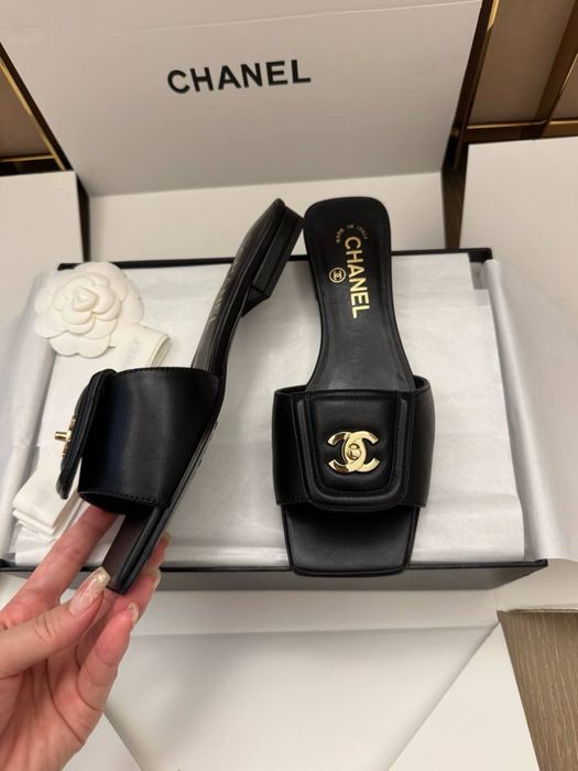 Papuci Chanel 35-42
