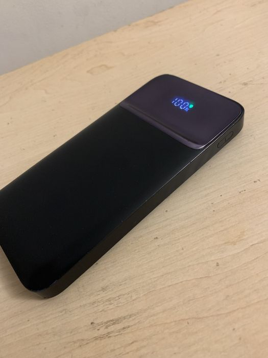 Повербанк 10000