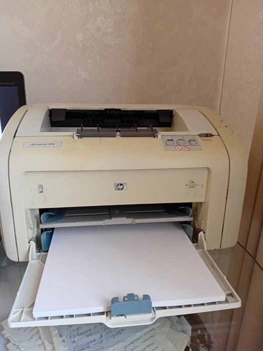 Принтер HP LaserJet 1018