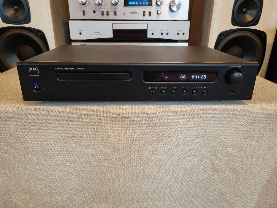 Cd Player NAD - 546 Bee. CD, USB, Mp3 etc. Perfect functional.