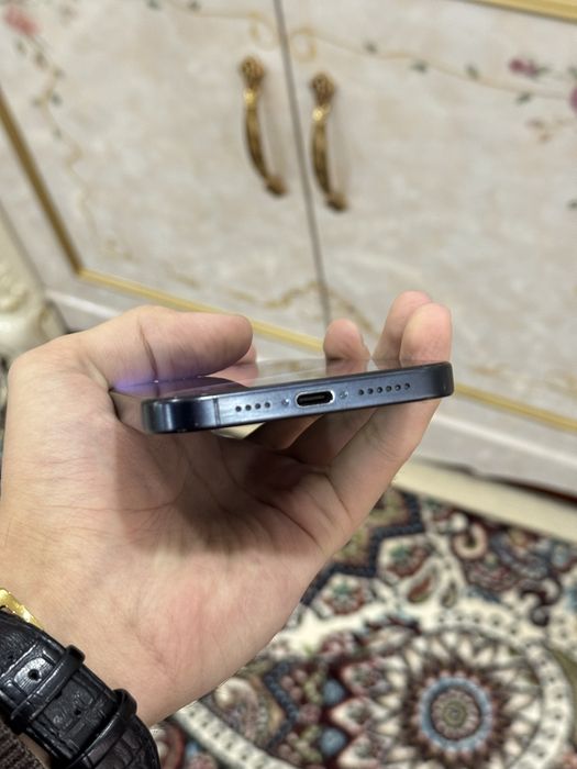 Iphone 15 pro max sotiladi