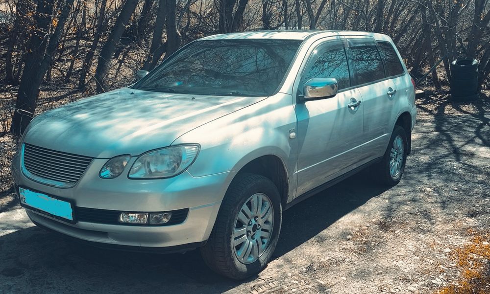 Митсубиси Айтрек 2001