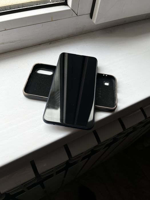 продается самсунг а10