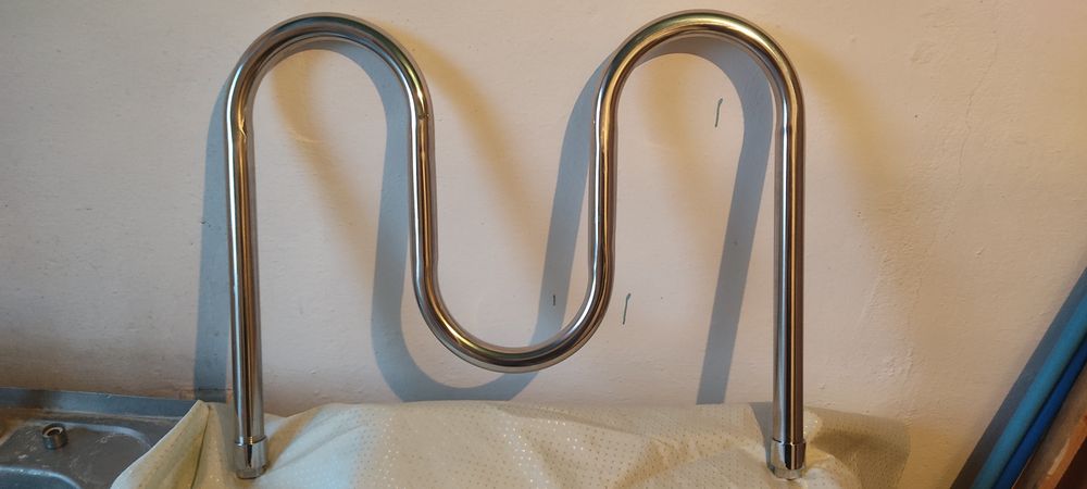 Полотенце сушитель М образный