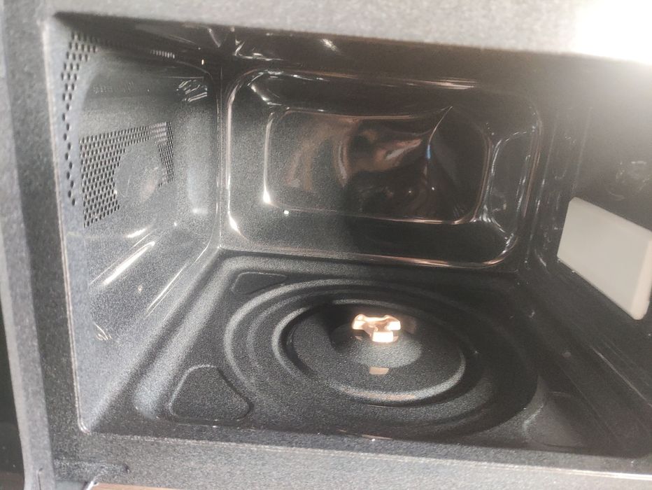 Микроволновка Midea