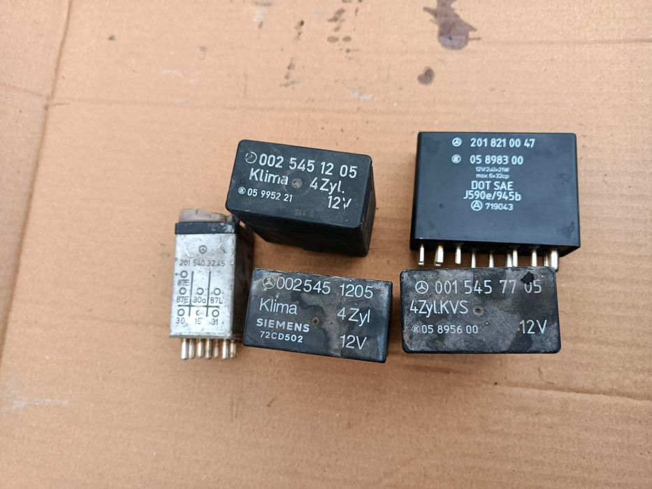 Части за Мерцедес 124