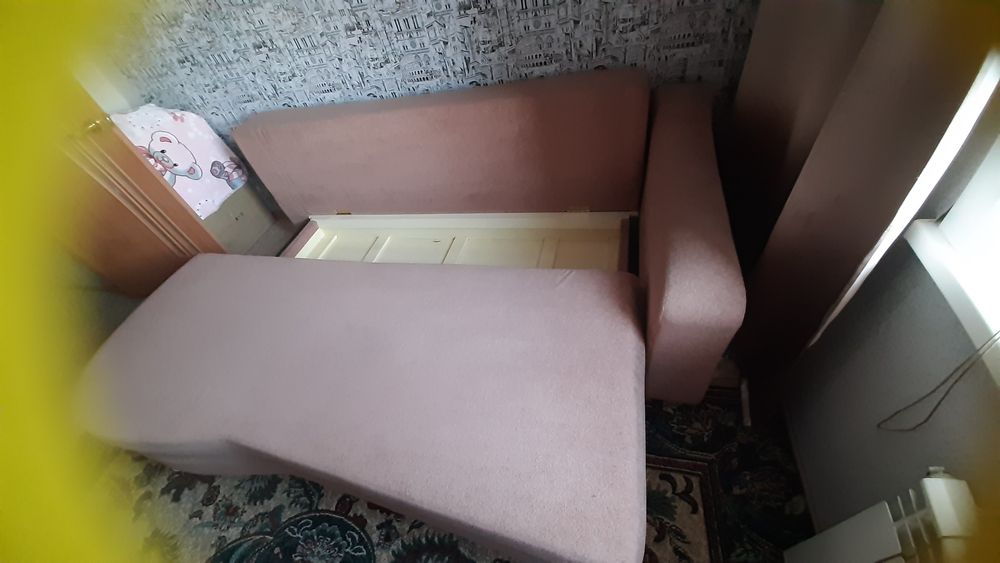 Продам диван б/у