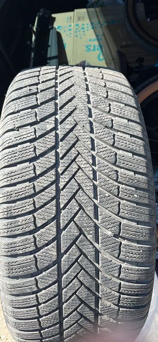 Гума Бриджстон (Bridgestone)