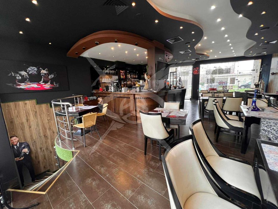 Продава се Заведение в Бургас, Изгрев - 220 кв.м за 205 €/кв.м - Снимка #2