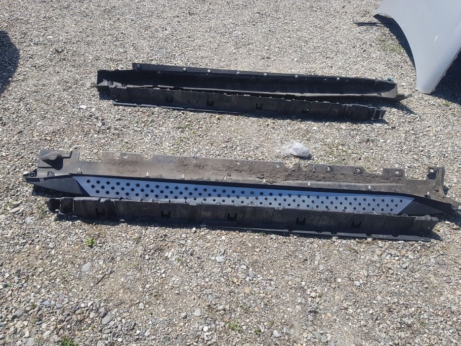 Vand praguri scari ORIGINALE laterale bmw e70