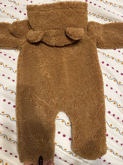 Гащеризон с Teddy Bear  Moschino Kids Реална цена 430лв.