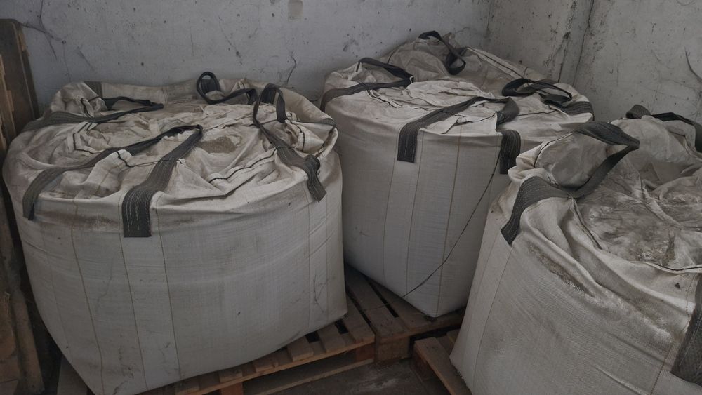 Nisip cuartos uscat pentru sablare granulatie 0.4-1.0 mm