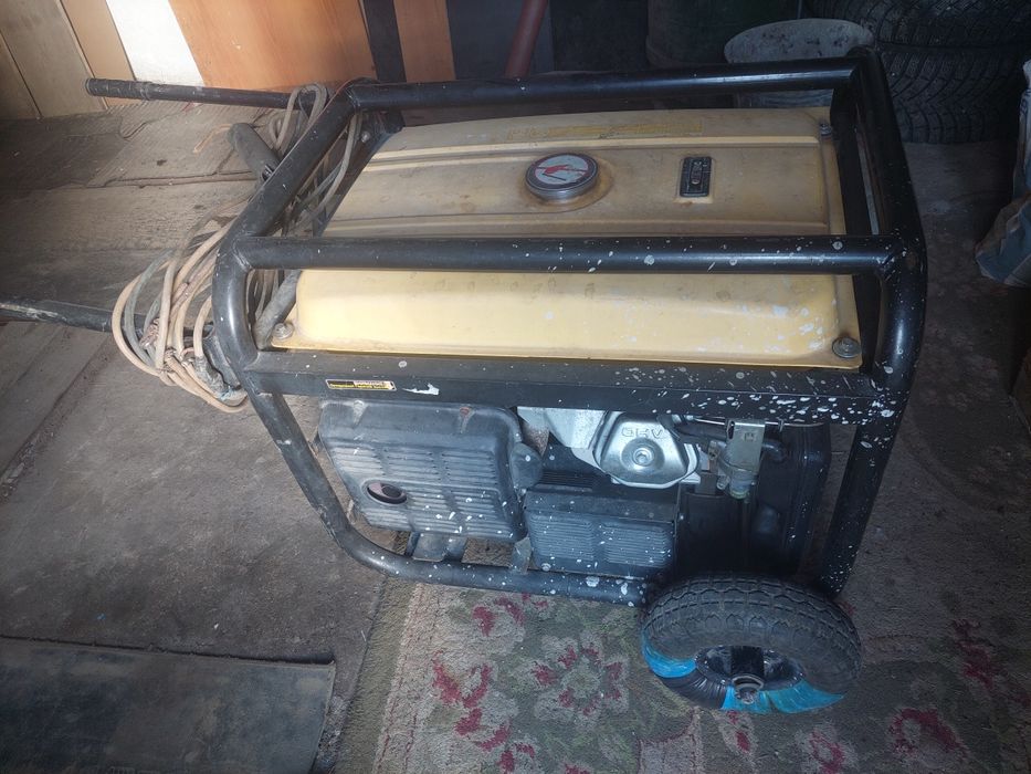 Продам сварка на бензине