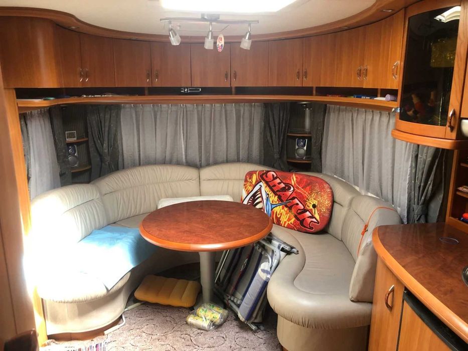 Каравана Hobby Excelsior