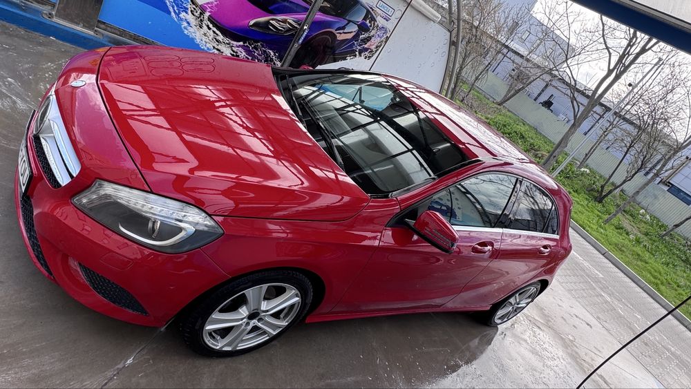 Mercedes - Benz A Class 2012