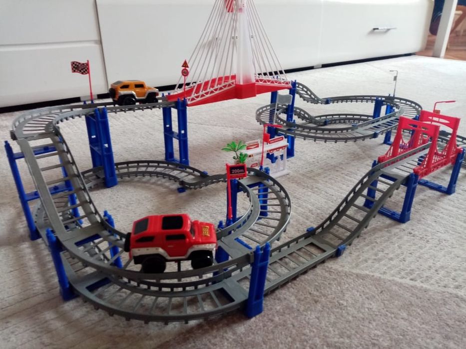 Продам автотрек детский