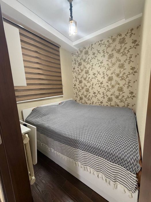 Продаётся квартира Юнусабад7 2 ком 2этаж чистим ремонтом есть порковка