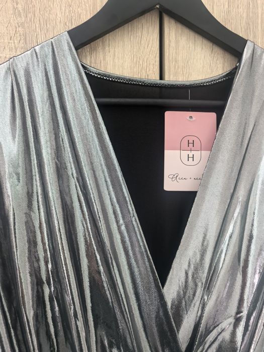 Нова дамска рокля