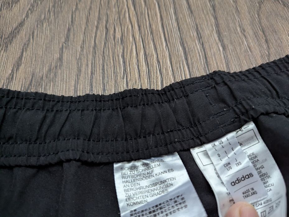 Pantaloni trening Adidas mărimea L pentru femei