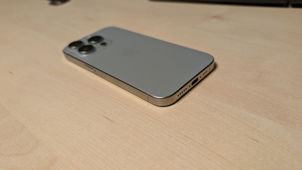 iPhone 15 pro 256gb 78%