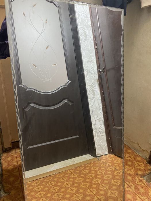 Зеркало настенное