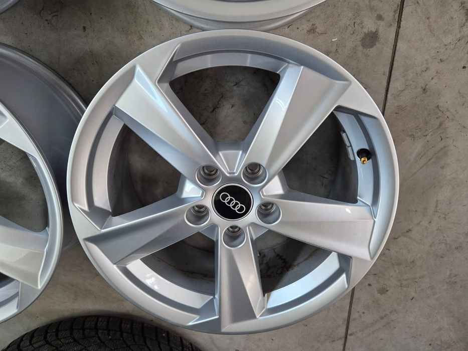 Jante noi originale R17 Audi Q2 A3 Q3 A4 / Vw Passat Golf 5 6 7 8