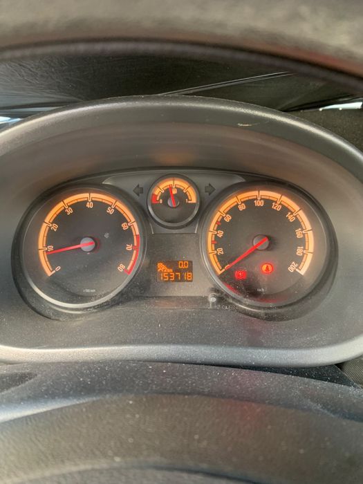 Opel corsa 1.2 E5