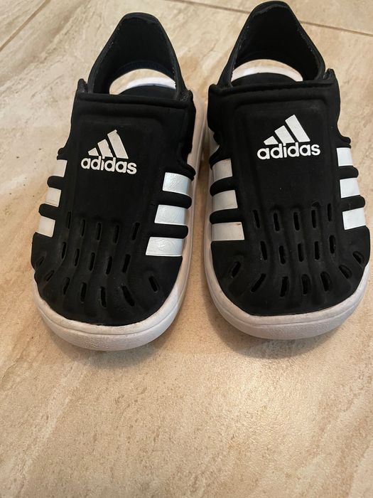 Детски сандали 3 чифта