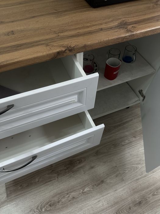 Современный кухонный гарнитур (2.9 метра)