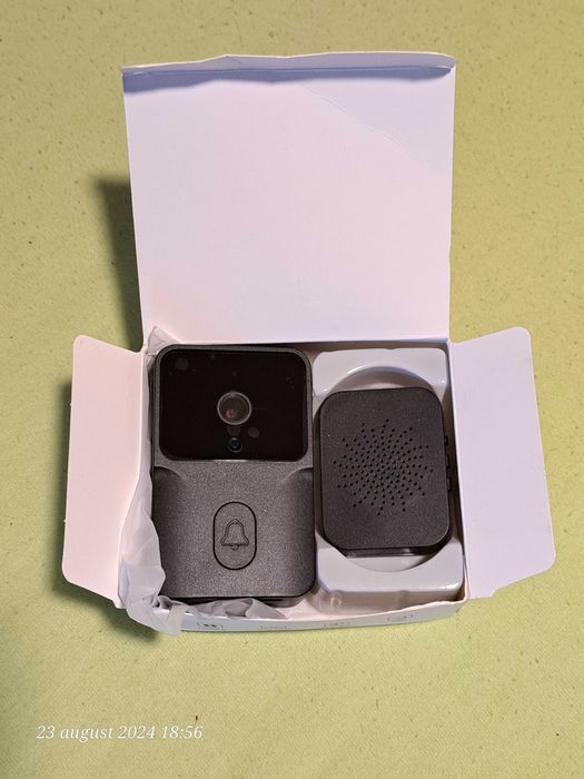Sonerie cu camera de supraveghere si alarma,noua