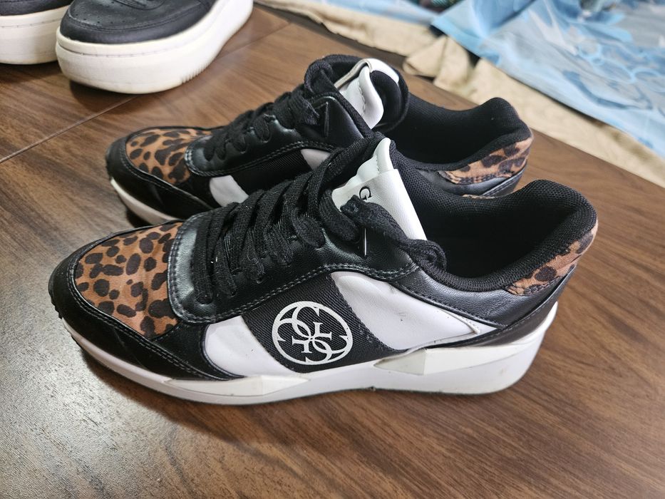 Дамски маратонки Guess