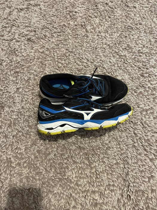 Mizuno Wave Ultima 9-оригинални маратонки