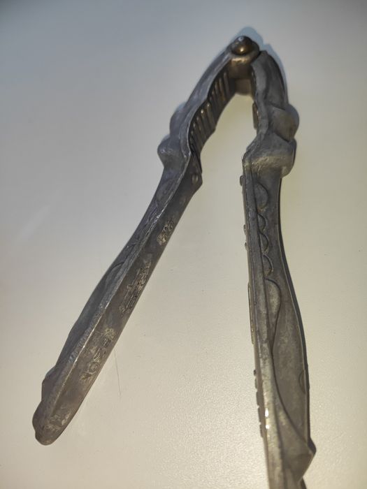 Орехокол СССР в хорошем состоянии