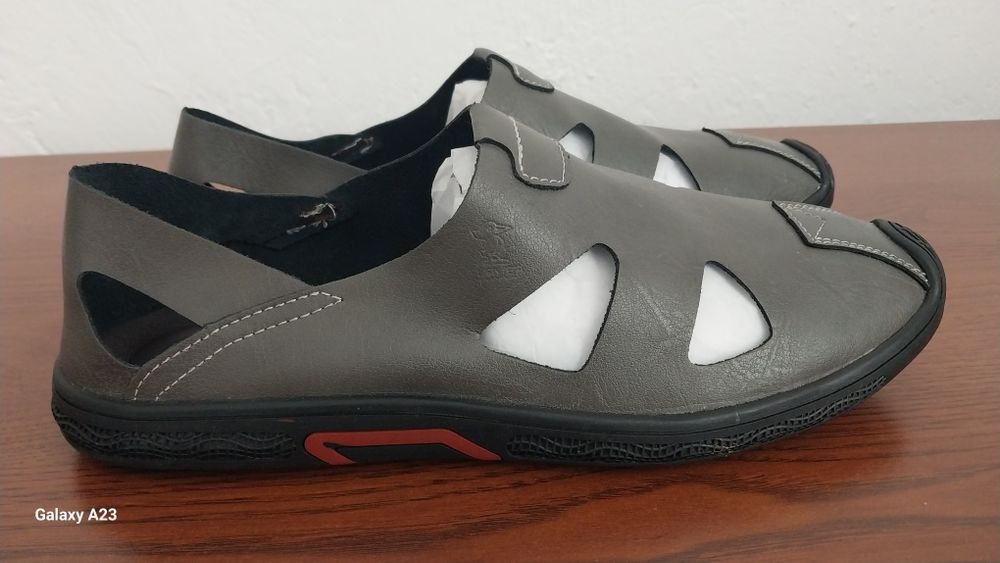 Сандали сатылады. Кожанный 44р.