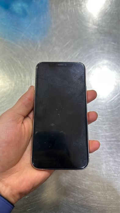 iPhone 11 pro white 64/73